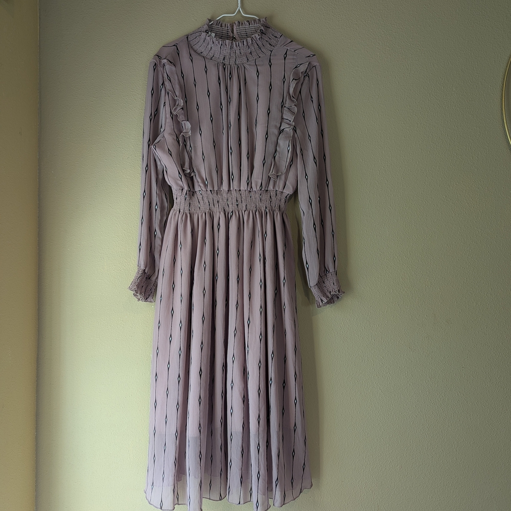 Elegant Lavender Ruffled Dress